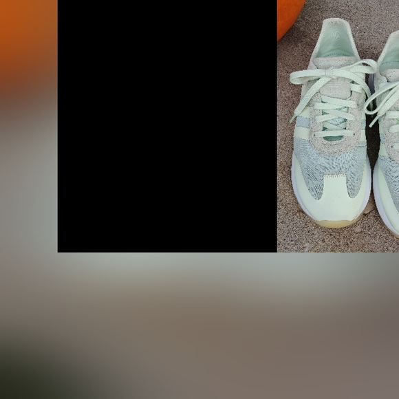 Adidas FLB runner aero green size 10 excellent used condition $35 - Picture 2 of 10
